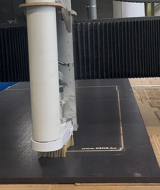 cnc lapszabászat